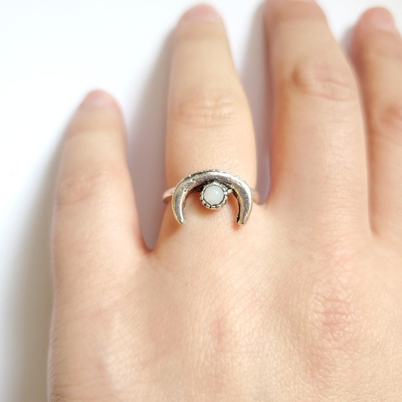 NWOT Silver Opal Southwestern Ring - Picture 3 of 7